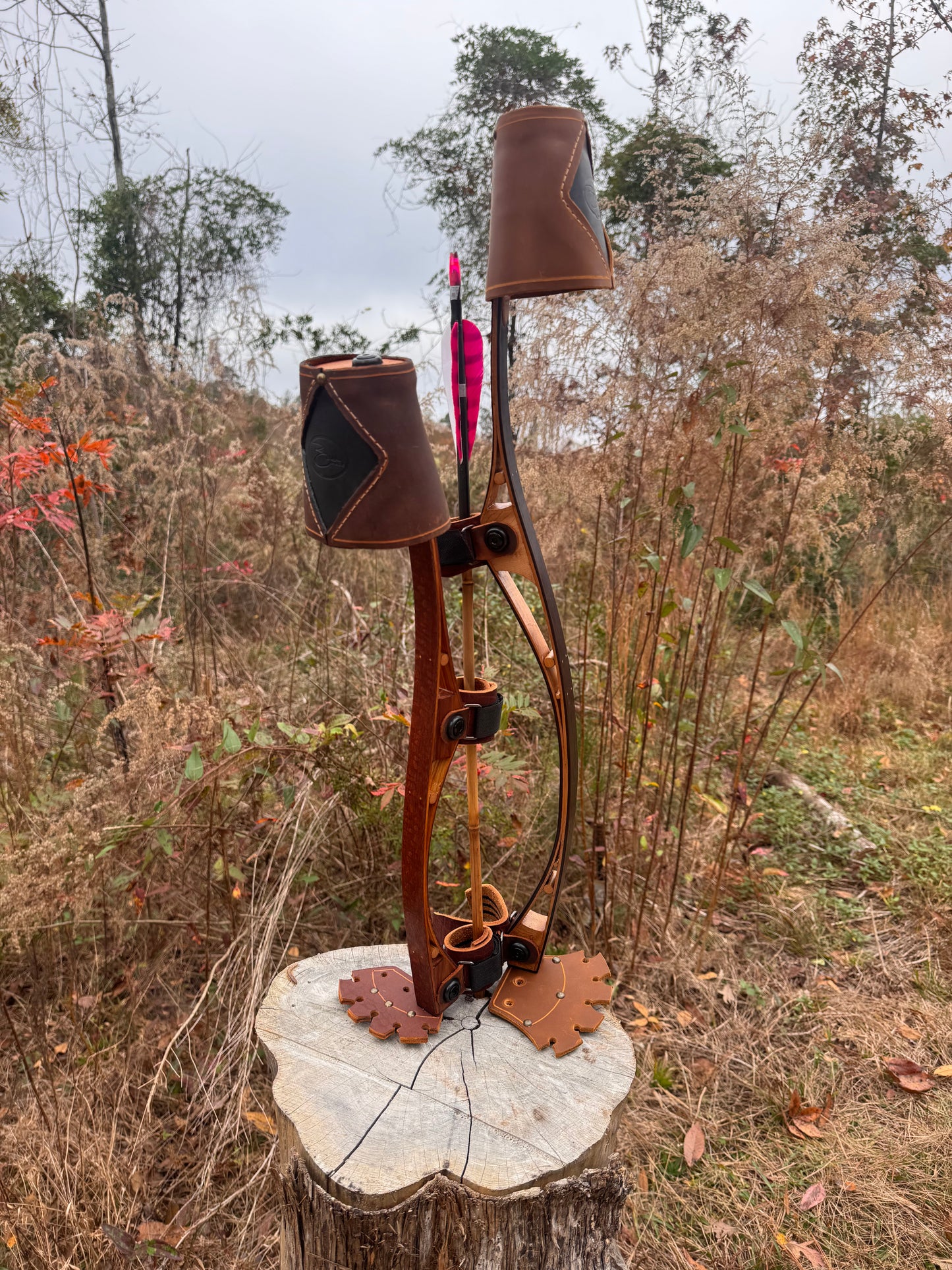 Selfbow quiver, custom quiver, strap down quiver, traditional bow quiver, strap on quiver, strap quiver, bushmade quivers, 